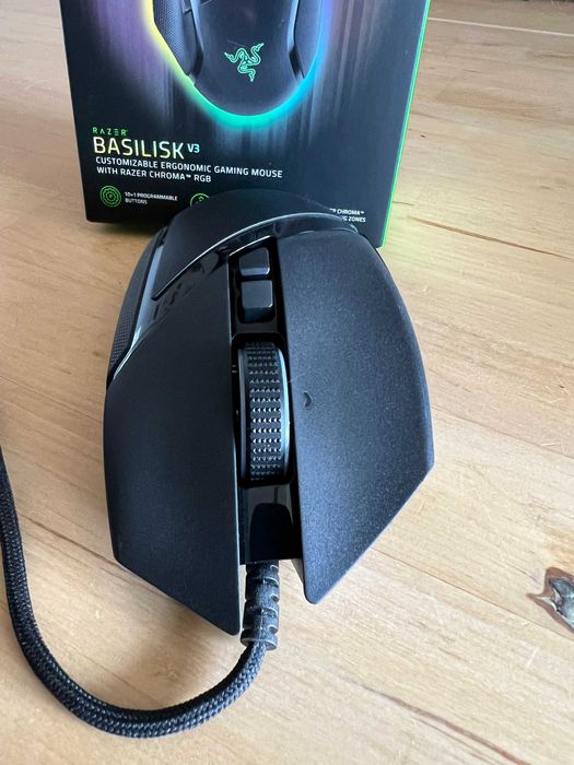 Rato Razer Basilisk v3 RGB 26k DPI