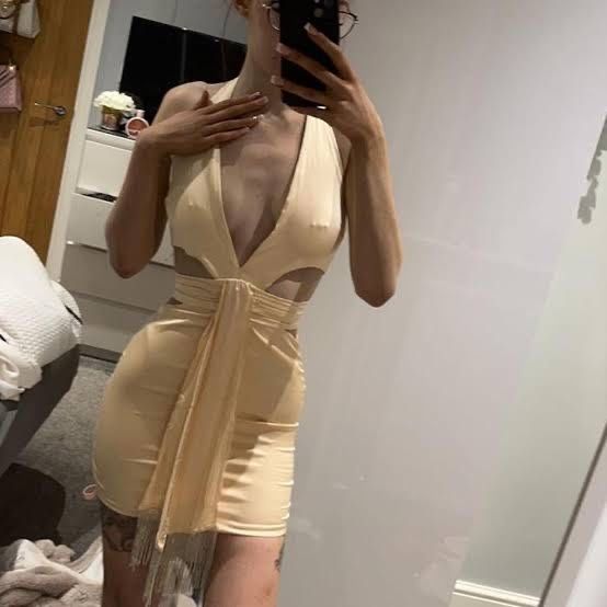 Продам сукню oh polly