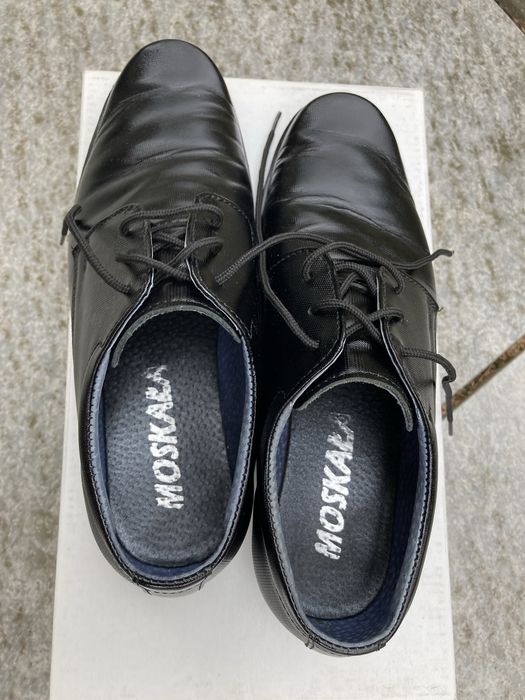 Buty pantofle komunijne dla chłopca rozm. 33