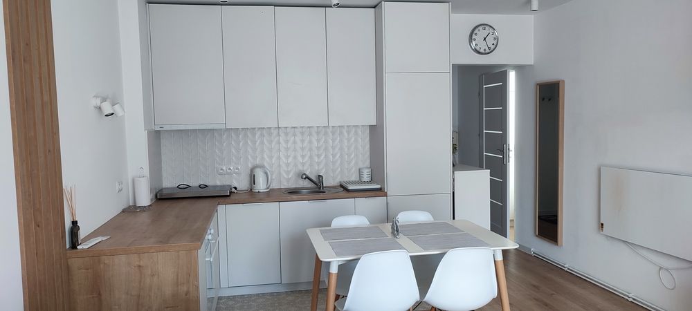 Noclegi/Mieszkanie/Apartment na doby/wynajem/nie hotel/krótki termin