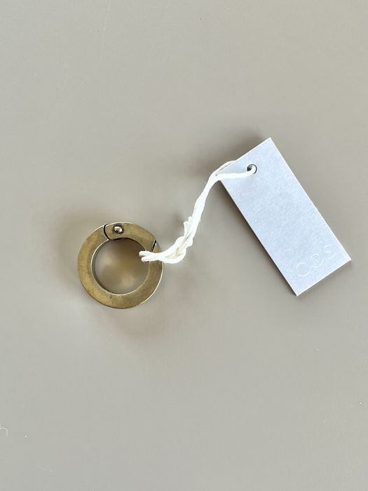 Новое кольцо COS