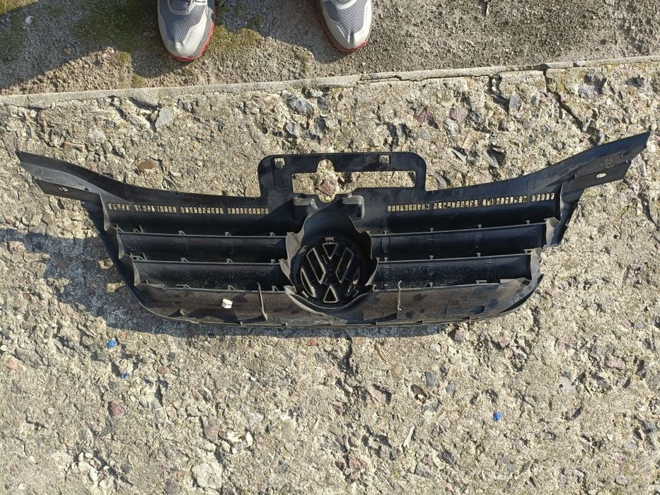 Решітка vw Caddy