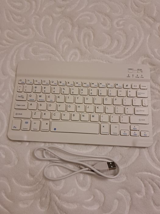 Bluetooth клавіатура з чохлом для IPad  11pro 10.9