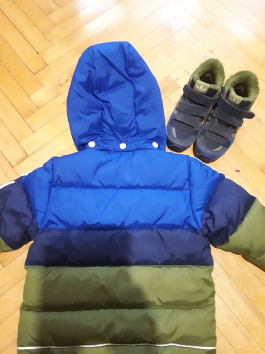 Продам пуховик Adidas 86 рост