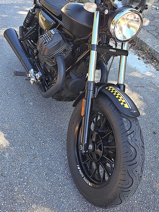 MOTO GUZZI V9 Bobber 850 10000KM