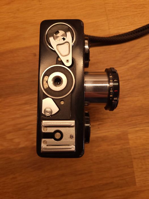 Aparat analogowy Rollei 35