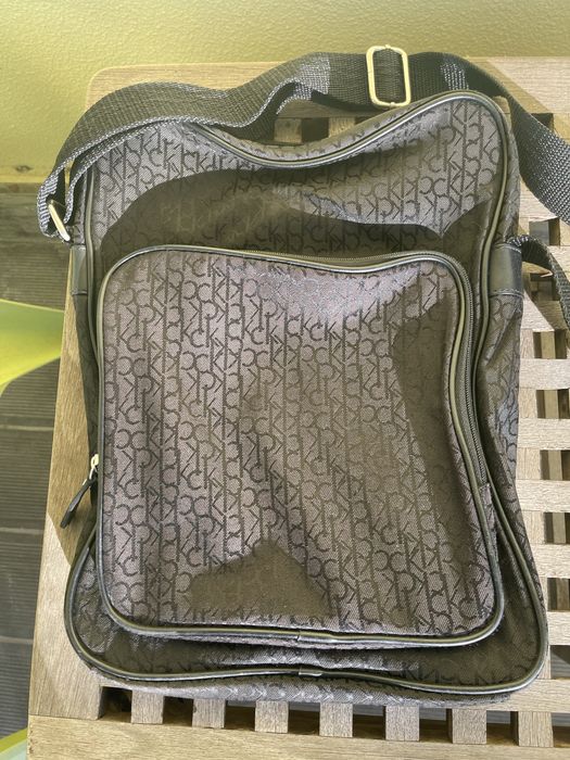 Mala de viagem em couro