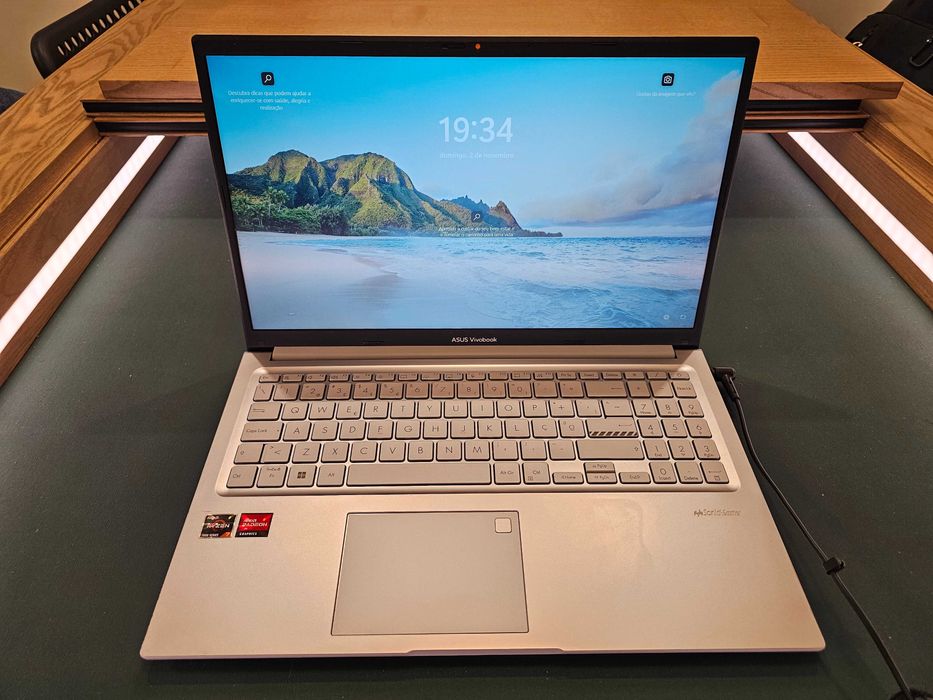 Vendo ASUS Vivobook M1502YA