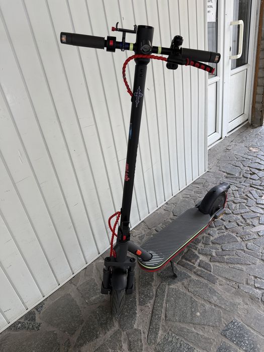 Електросамокат Xiaomi Electric Scooter Elite