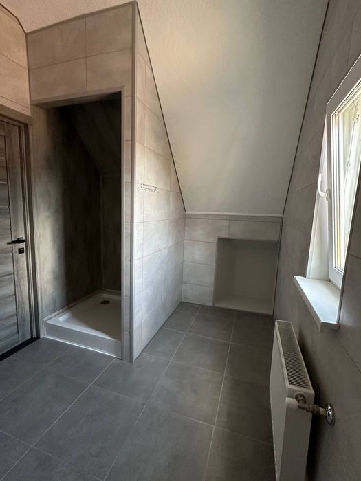 ВЛАСНИК!Будинок з ремонтом 160 м2+ Автонавіс 60м2,с.Білогородка