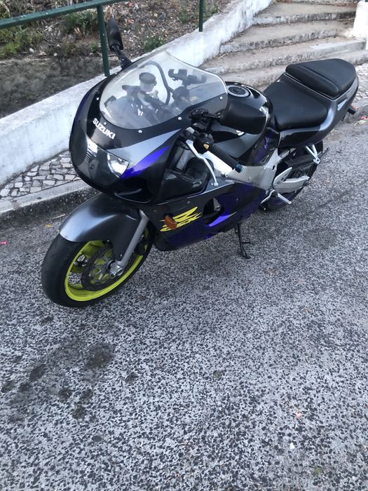 Gsxr600 de 98 muito bom estado