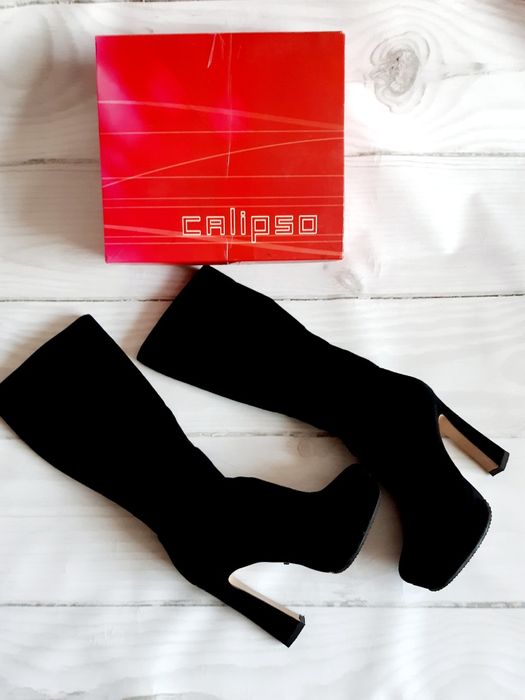 Сапоги женские 38 раз.Calinsa весна /осень