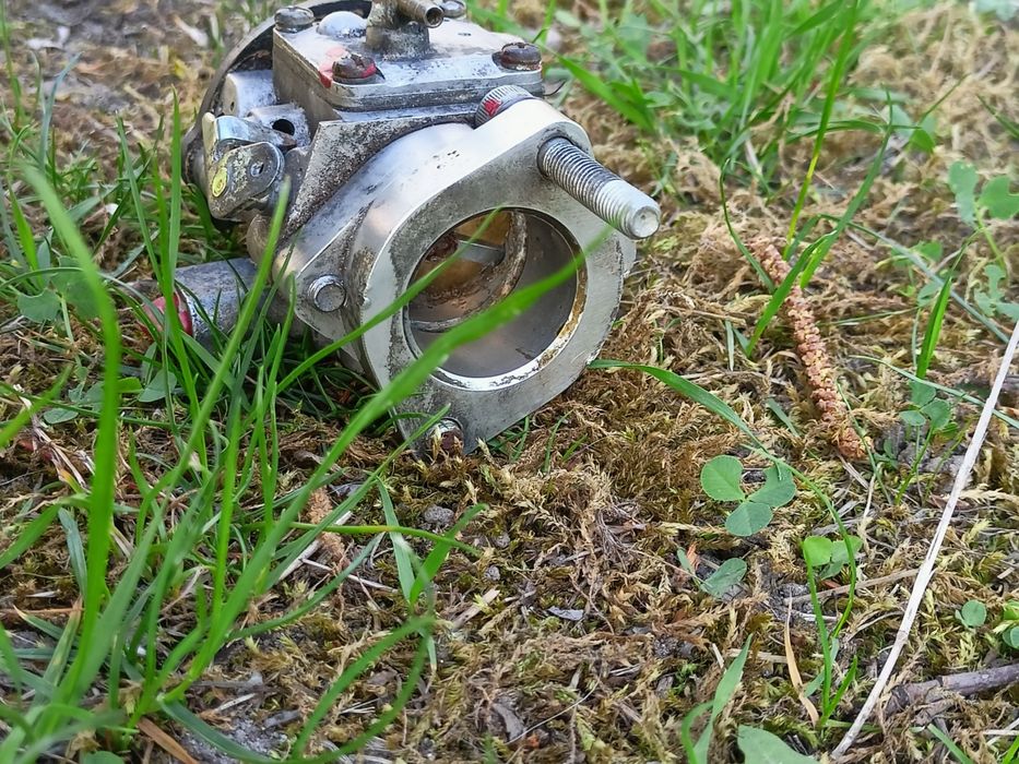 Суверенір з війни карбюратор