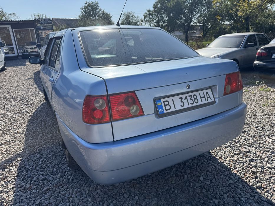автомобіль продаж
