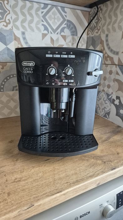 Ekspres ciśnieniowy DeLonghi