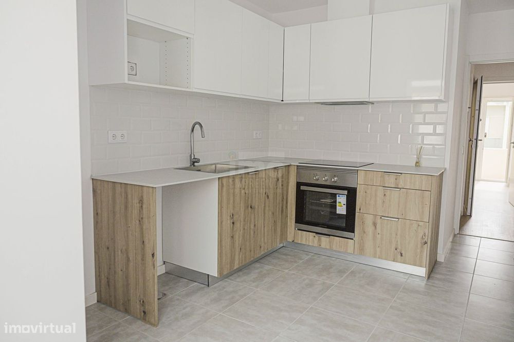 T2 Remodelado em Alcochete para Arrendar