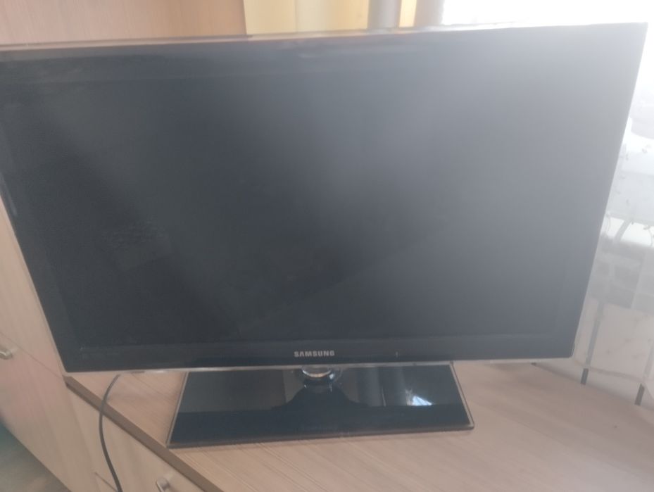 Телевізор самсунг