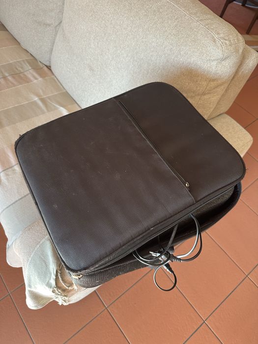 Drone DJI Phantom 3 Standard + Comando DJ6 + Mala