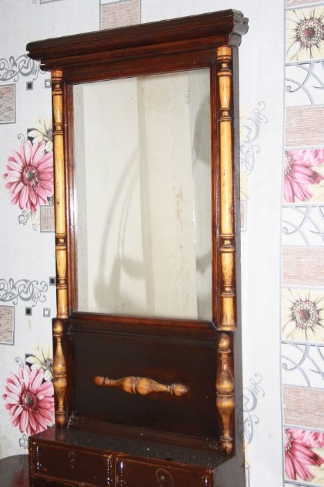 Старинное зеркало ручная работа