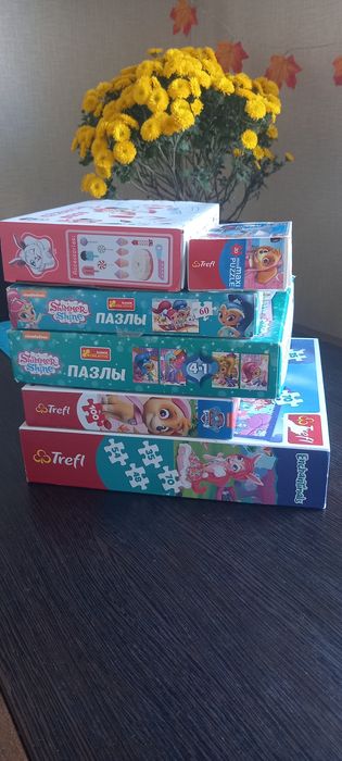 Пазли для дівчаток Trefl (Щенячий, Енчантімалс, Шимер і Шайн).