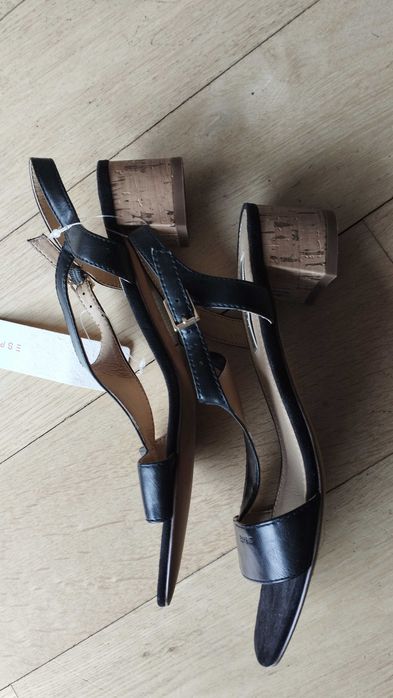 Sandały buty damskie Esprit nowe rozmiar 37