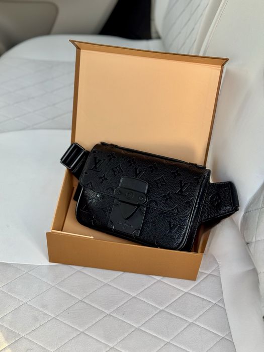 Мужская нагрудная сумка слинг Louis Vuitton