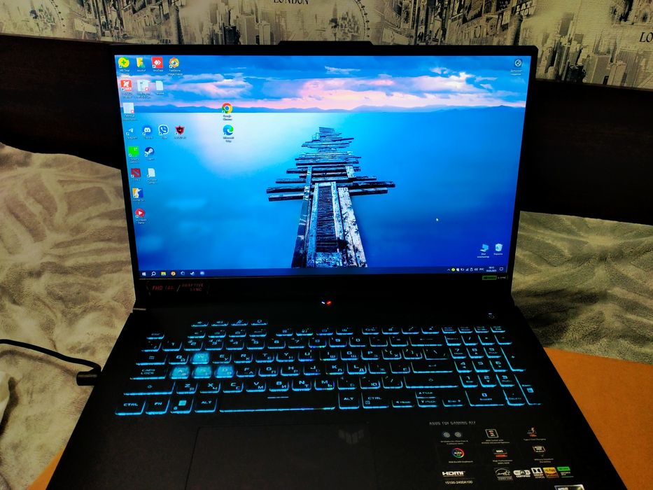 大画面モデル asus a17 タフゲーミング 美品 （中古】【非常に良い 