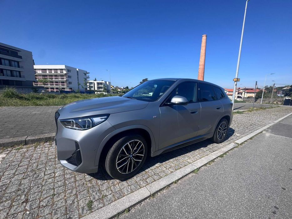 BMW IX1 - XDrive 30 Full Extras Pack M