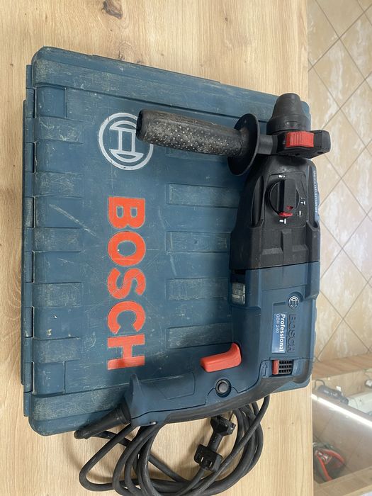 Młotowiertarka Bosch GBH 240 z walizką od HaloGSM