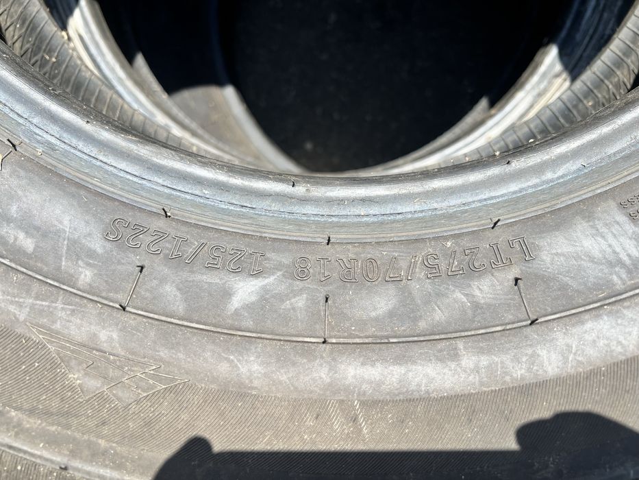 LT 275 70R18 125/122S Pawer Lender A/T