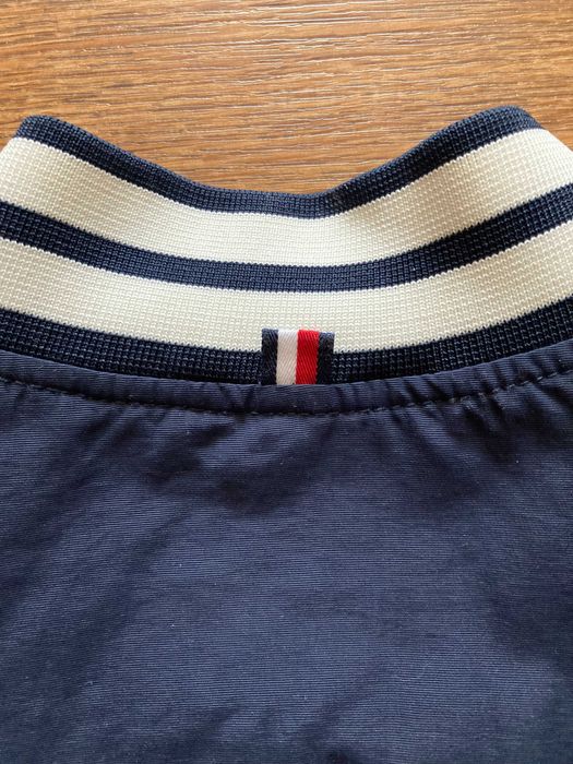 Бомбер-ветровка легкая Tommy Hilfiger. Размер S.