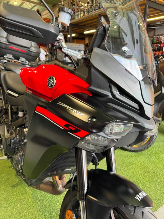MOTO YAMAHA TRACER 09