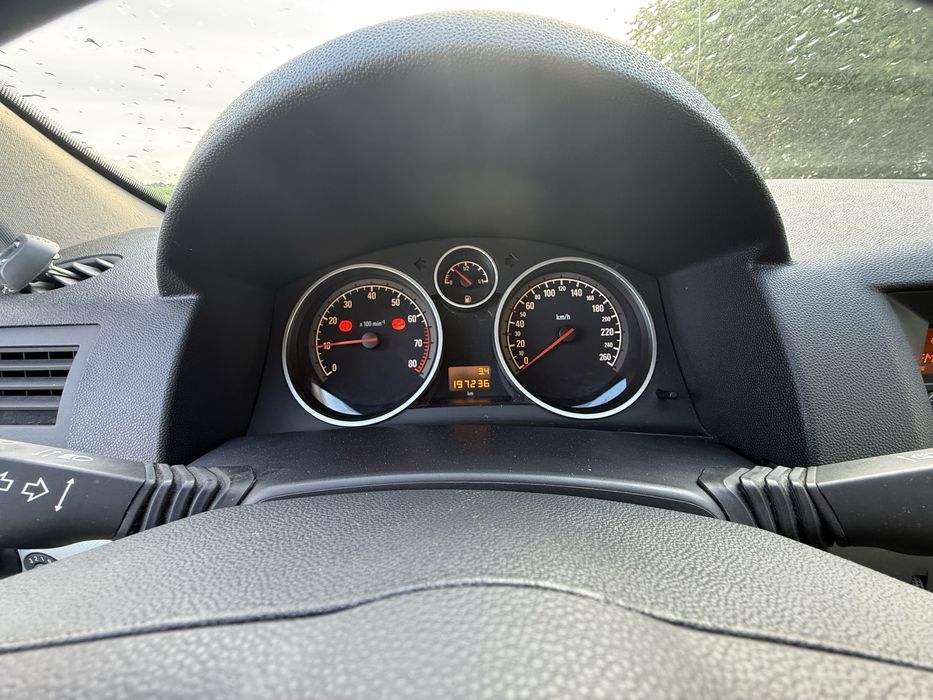 Opel Astra 1.6 klima tempomat
