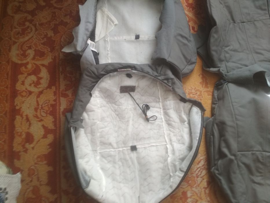 Кожаная обшивка сидений Мерседес оригинал новая.