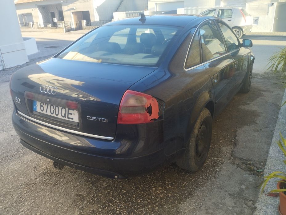 Audi   vendo ou troco urgente