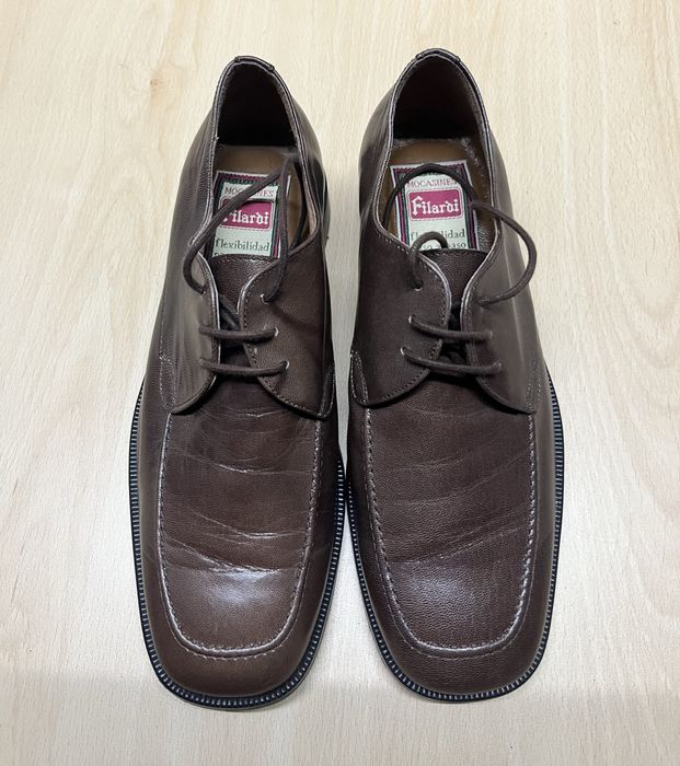 Sapatos Castanhos em couro