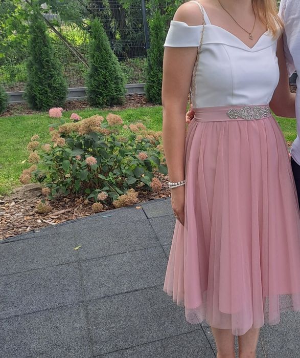 Sukienka na elegancka