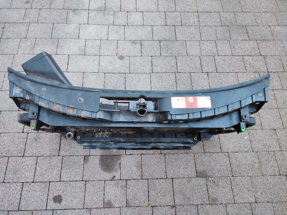 Pas Przedni Audi A6 C6 2.0TDI