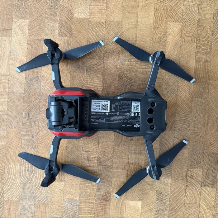 Dron DJI Mavic Air Fly More Combo (Czerwony) – 3 Baterie, 4K, Etui