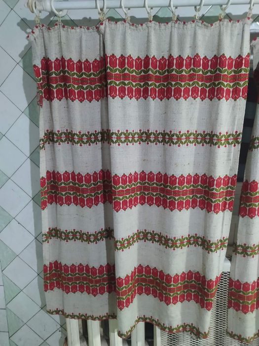 Карниз пластиковий.