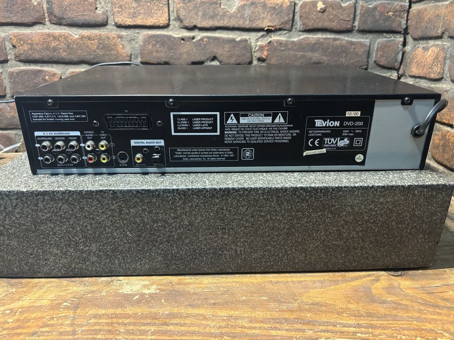 Odtwarzacz DVD Tevion DVD 2001 + PILOT