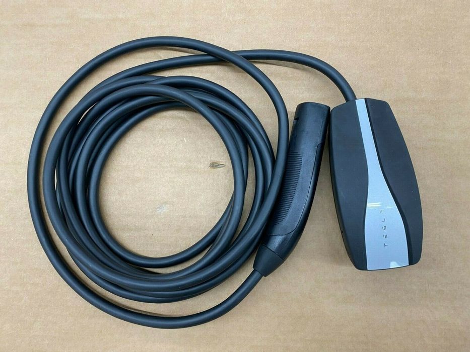 tesla mobile connector - купити мотоаксесуари - Ціна на OLX.ua