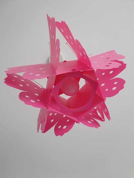 Lampa dziewczeca sufitowa