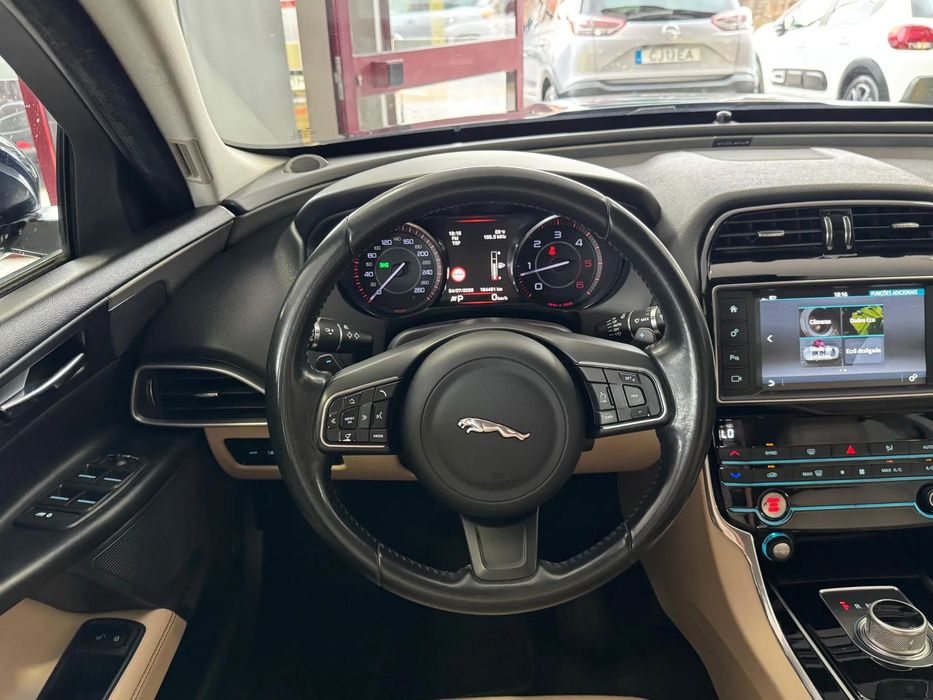Jaguar XE E-Performance Aut. Prestige523505373472378883