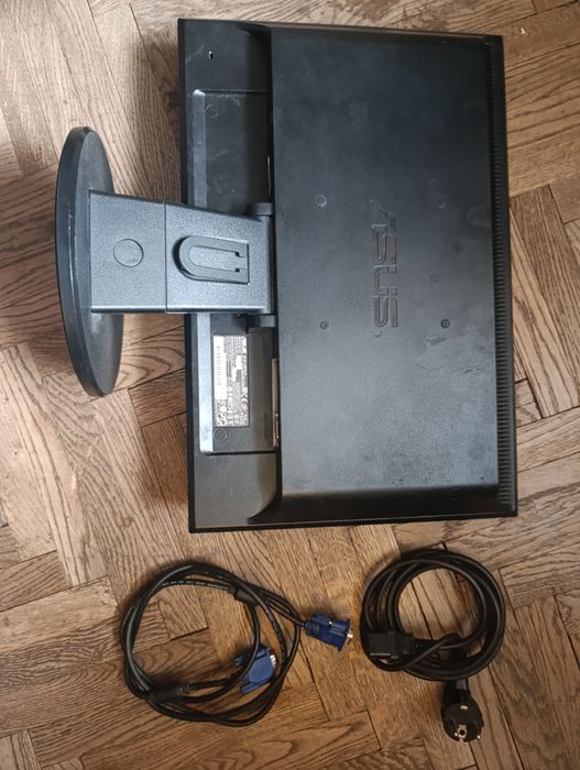 Mонитор ASUS на запчасти.