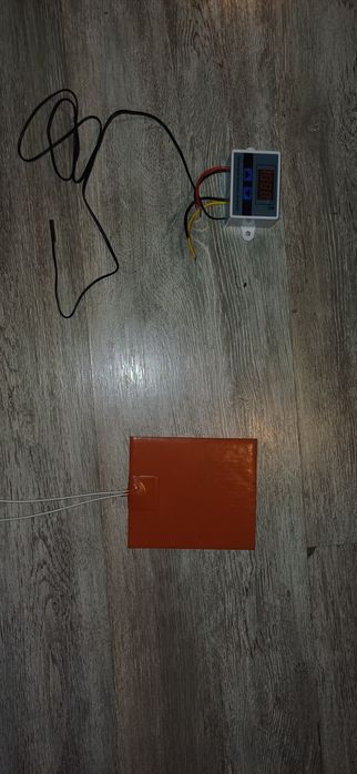 Mata grzewcza 12x10cm 12w +sterownik 12v