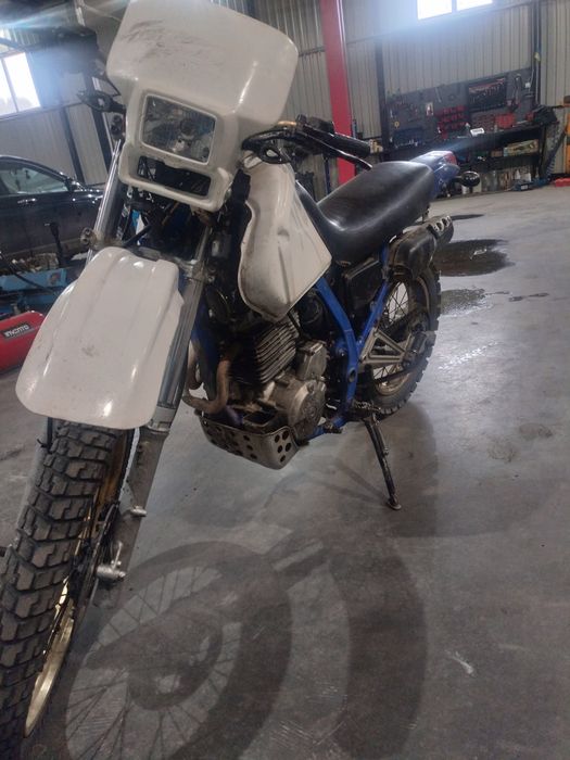 Honda dominator 650