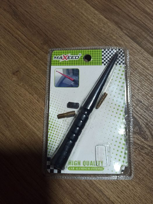 Antena de carro ( UNIVERSAL)