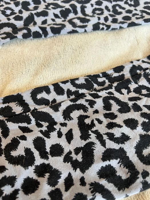 Legginsy / getry / spodnie w panterkę