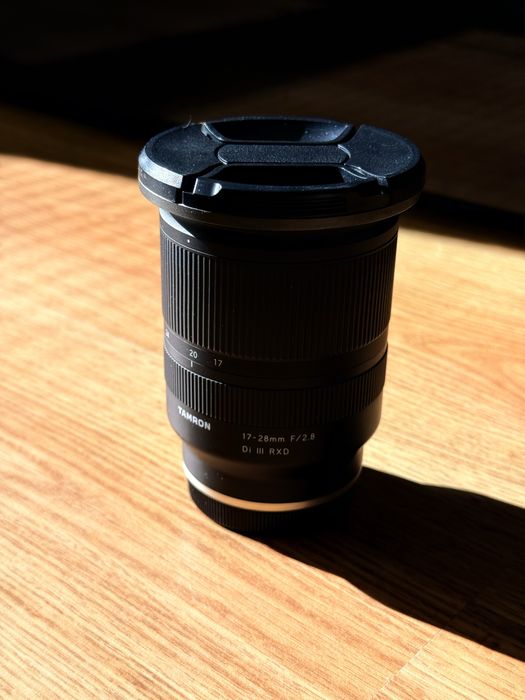 Obiektyw Sony E-Mount Tamron 16-27mm F2.8
